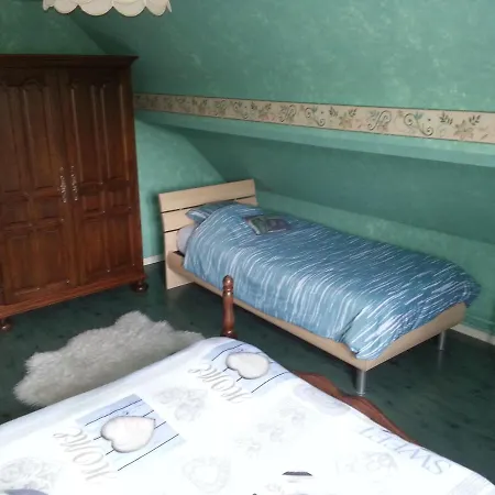 D'hotes Du Tailfer فندق مبيت وإفطار Lustin
